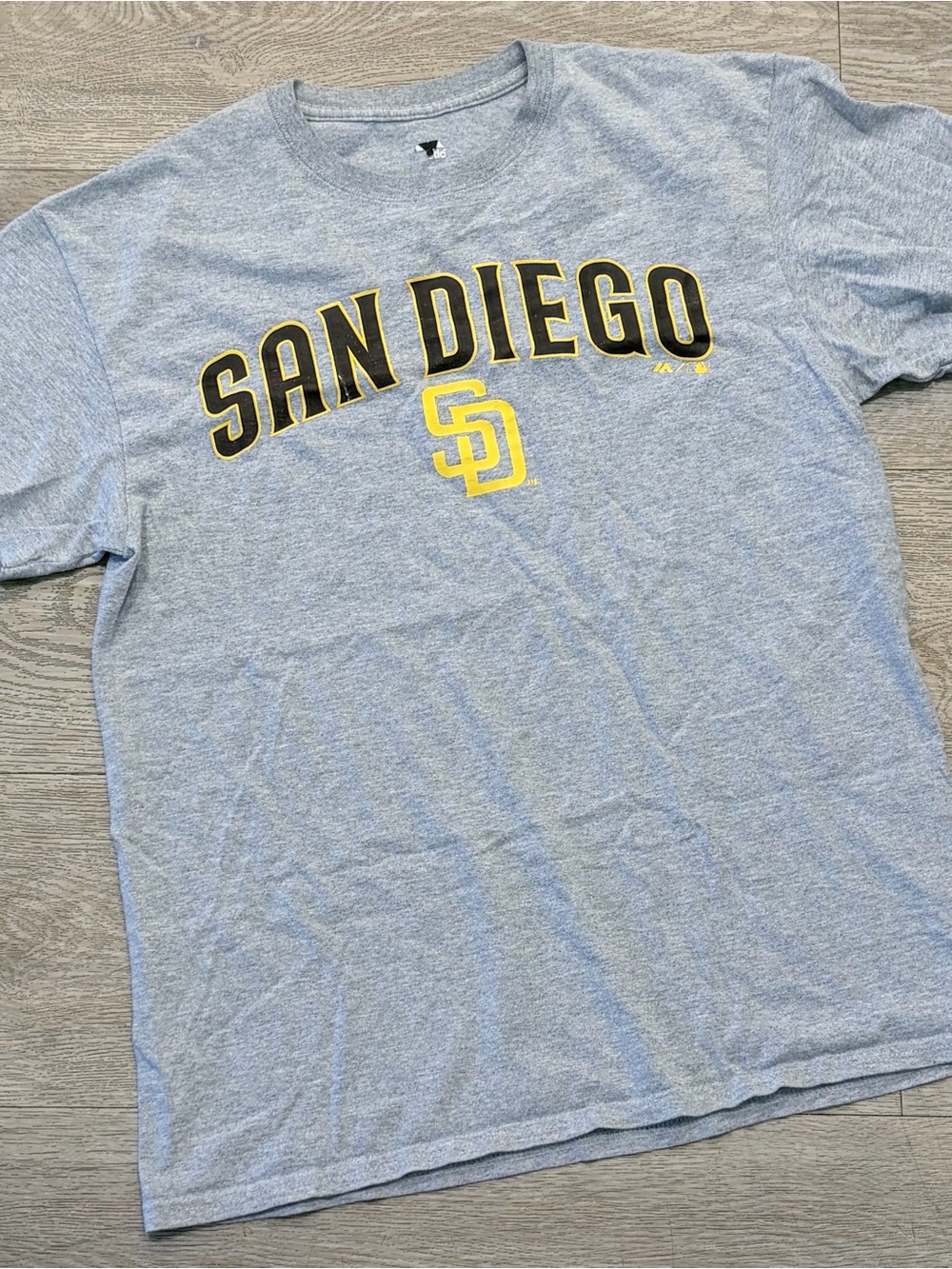 Mens San Diego Padres  T-Shirt with Yellow & Brown  Logo